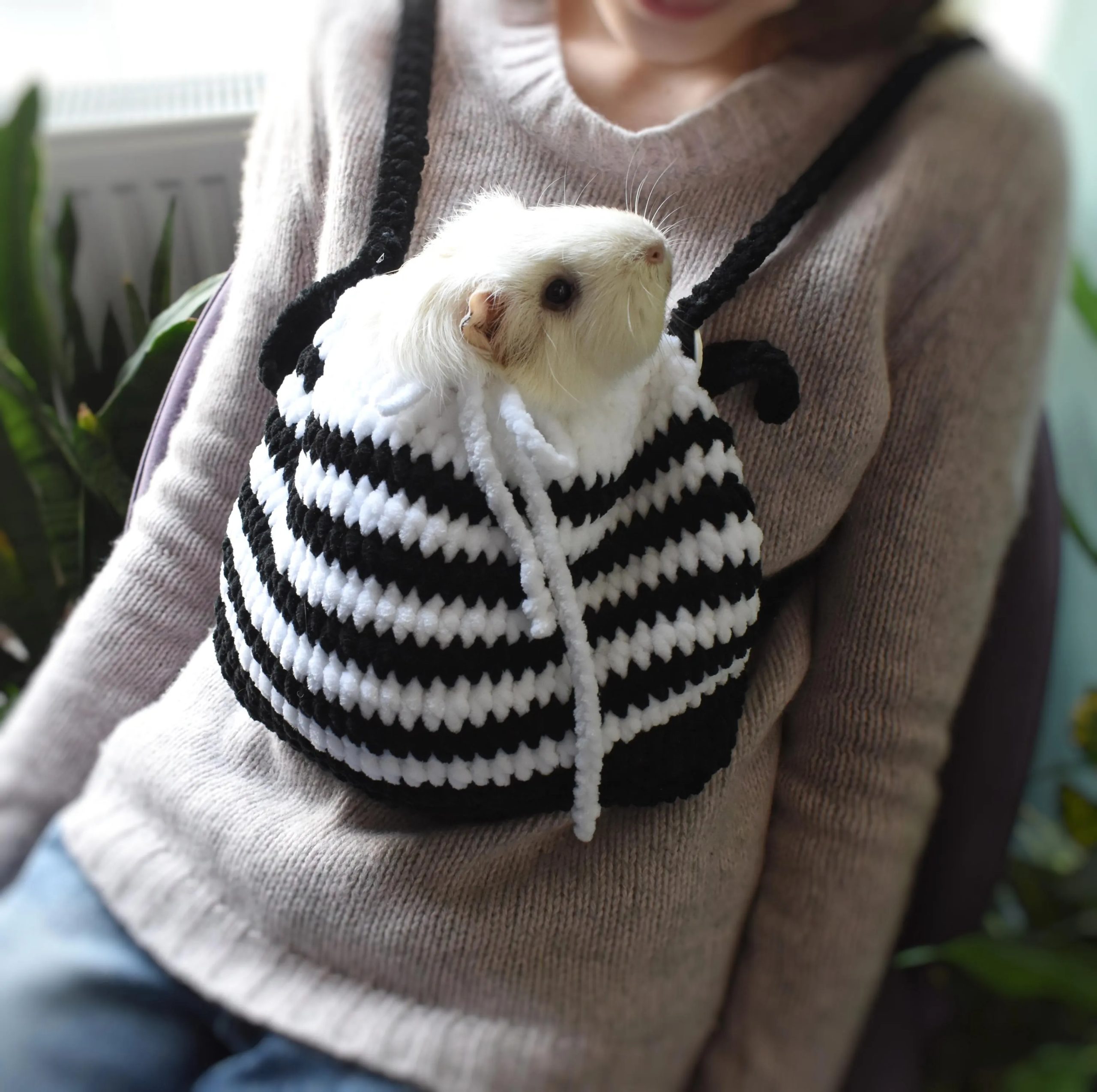Minimalist black and white striped knitted pet bag - Image 2