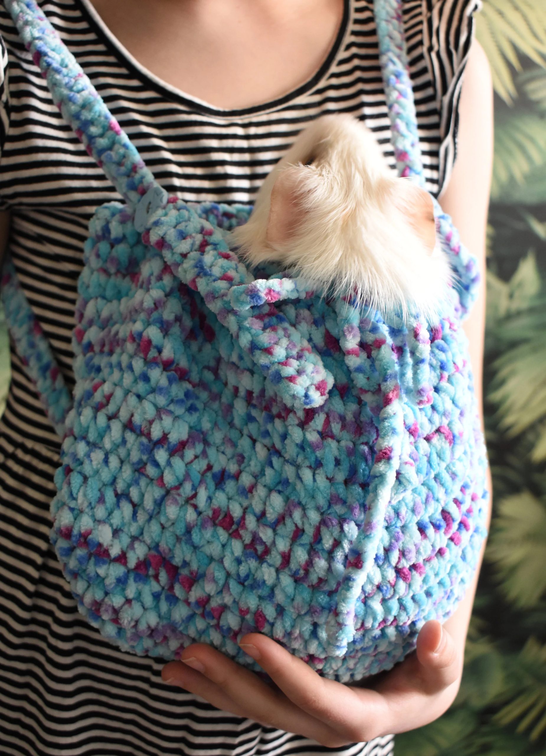 Haiyu Aurora Knitted Pet Bag - Image 9