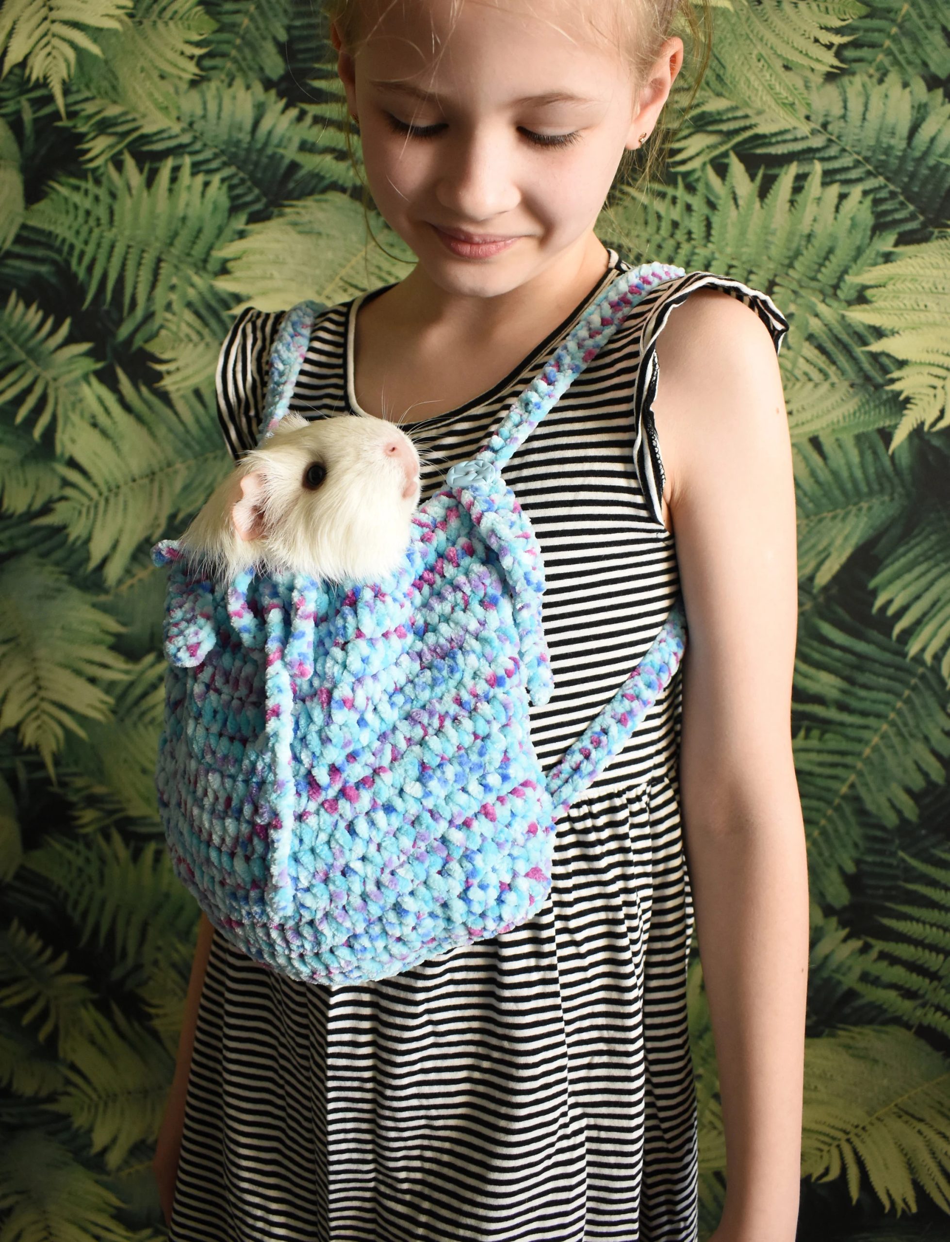 Haiyu Aurora Knitted Pet Bag - Image 3