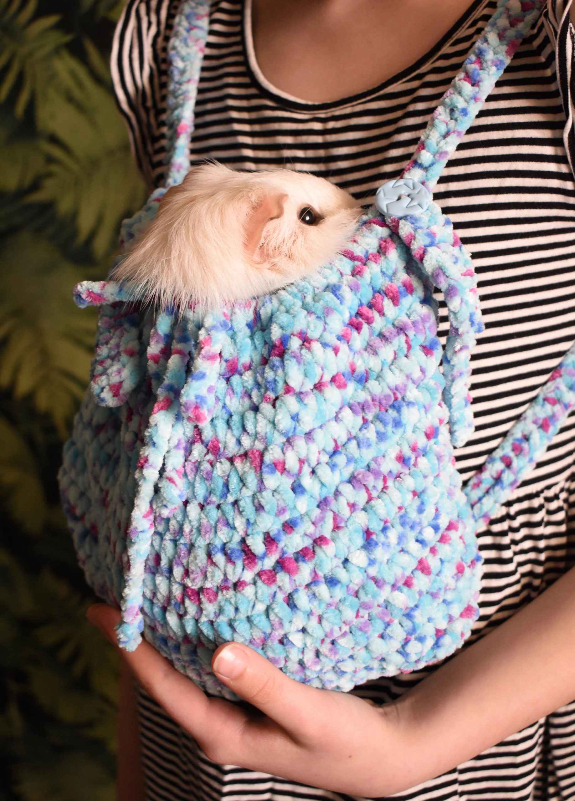 Haiyu Aurora Knitted Pet Bag - Image 2