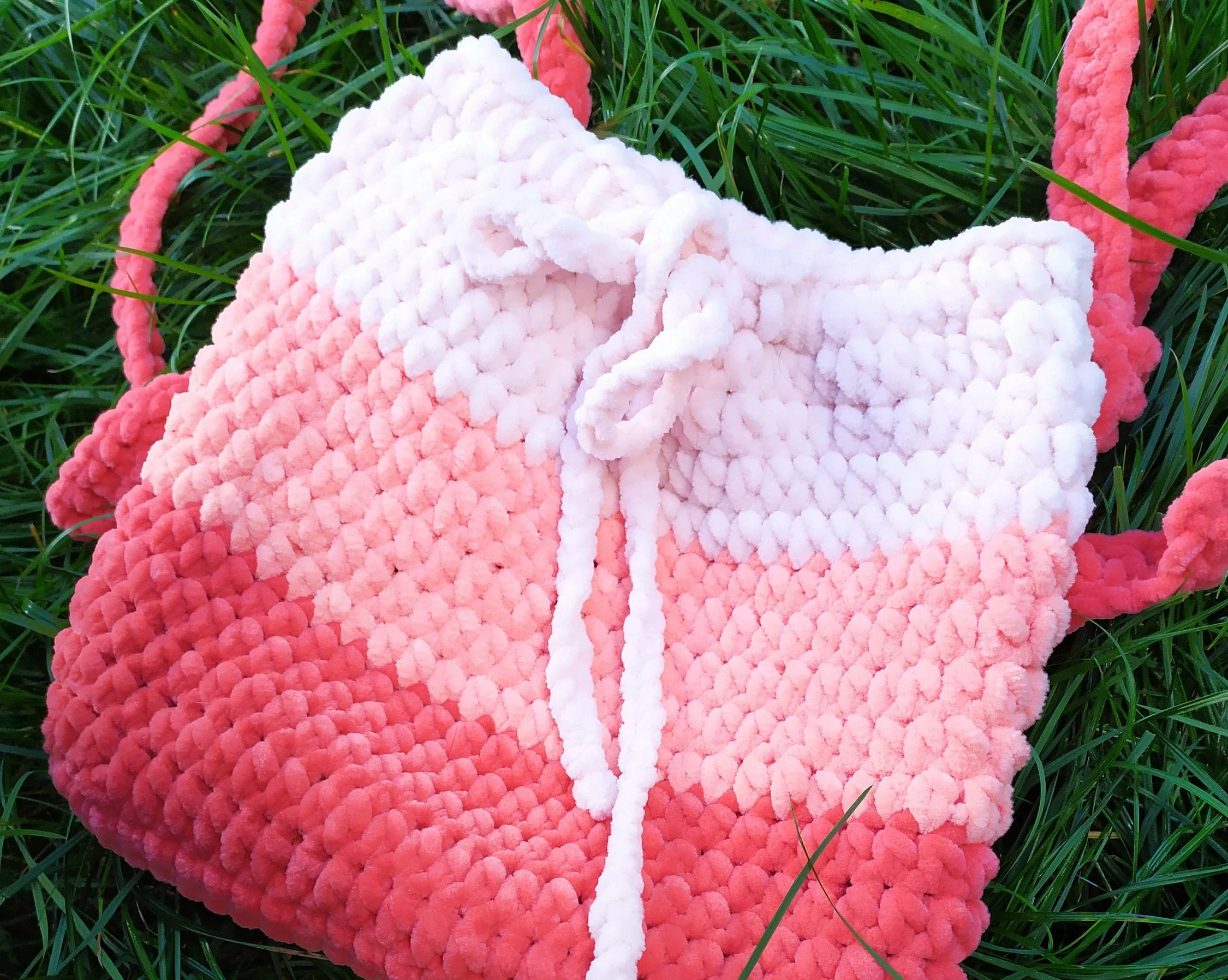 Peach Sweetheart Soft Knitted Pet Bag - Image 4