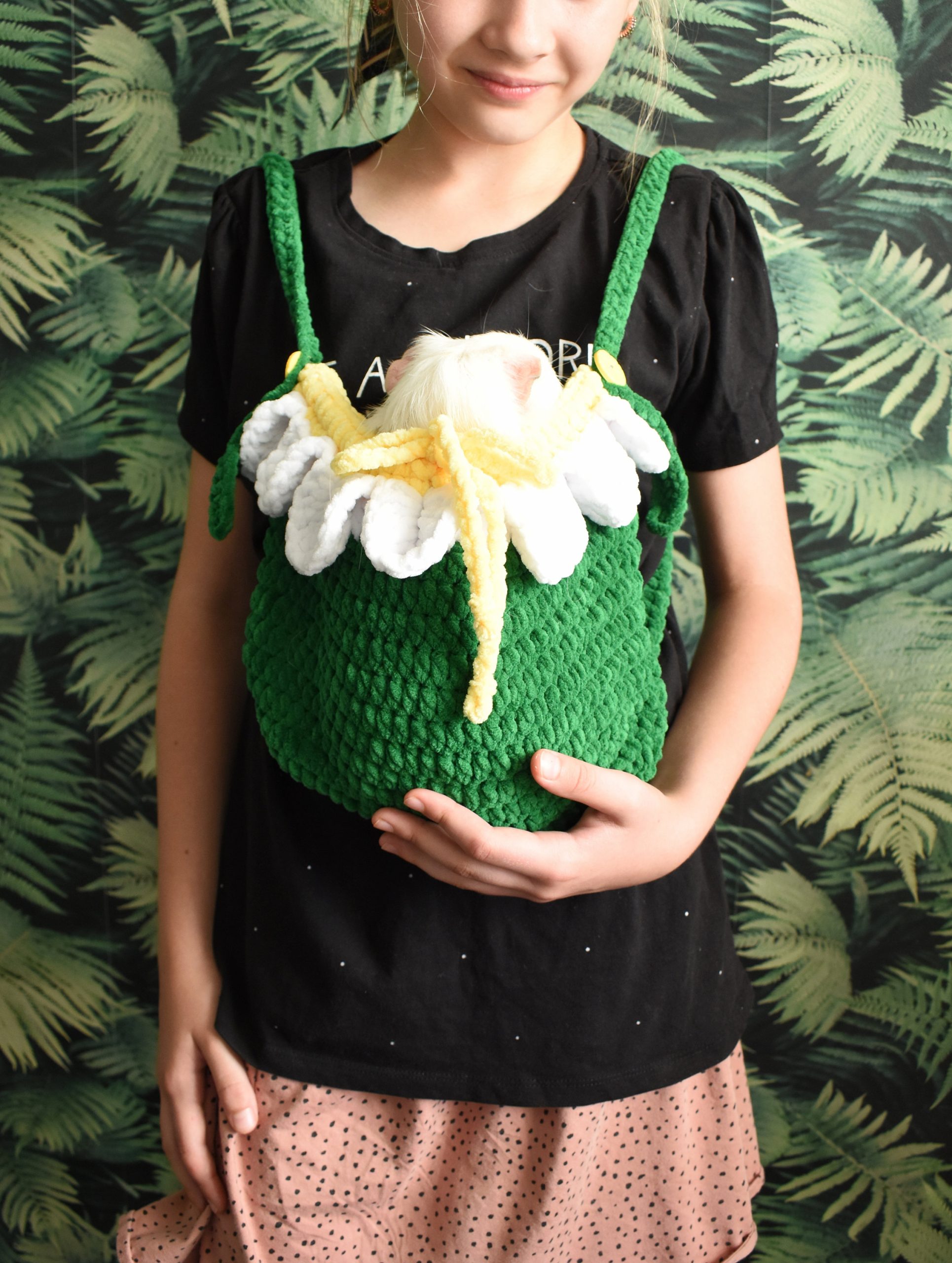 Forest flower knitted pet bag