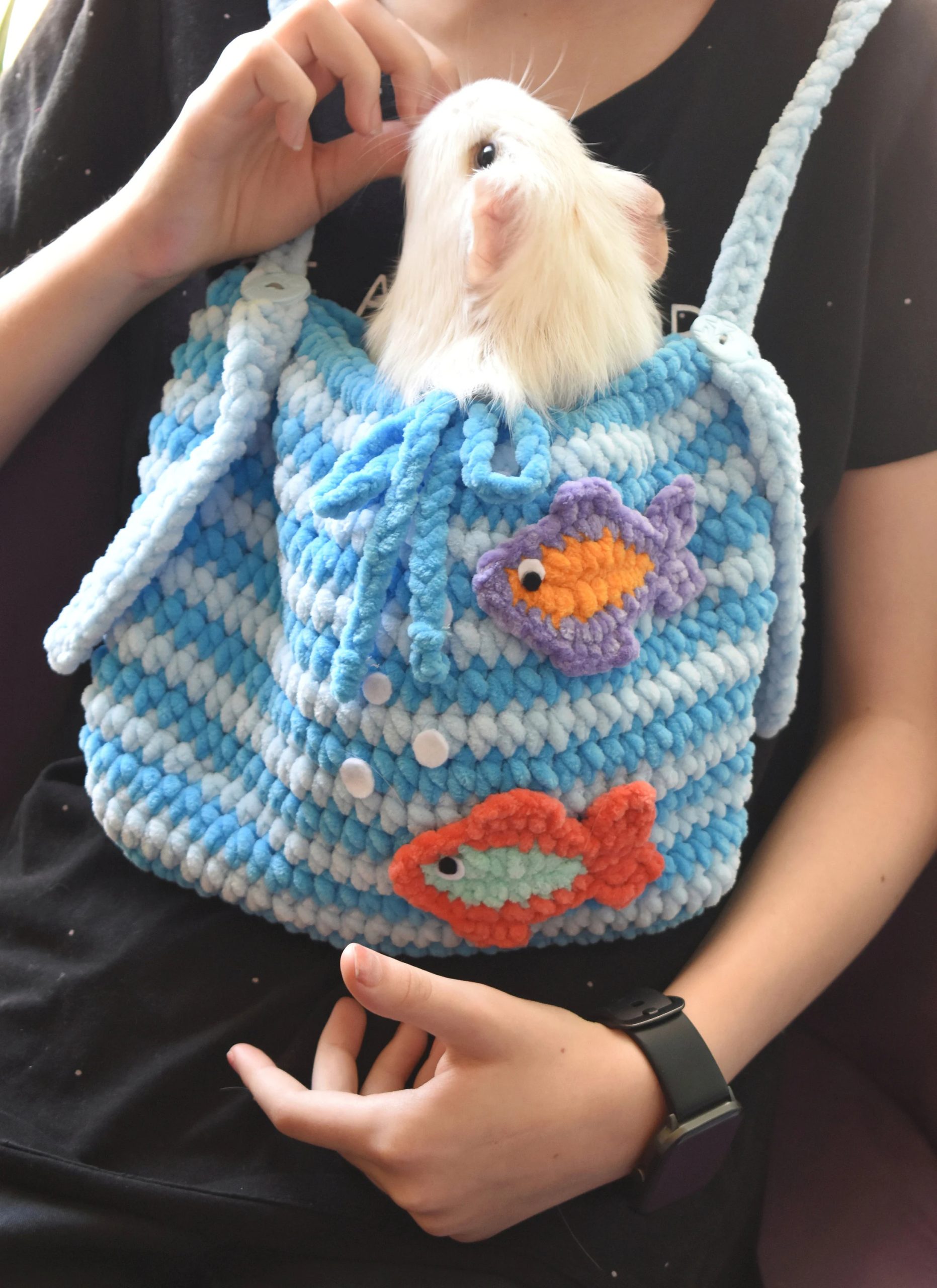 Ocean Adventure Knitted Pet Bag - Image 4